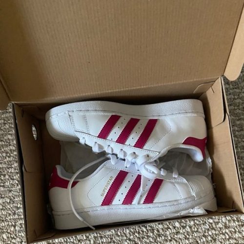Adidas Superstar White Red photo review